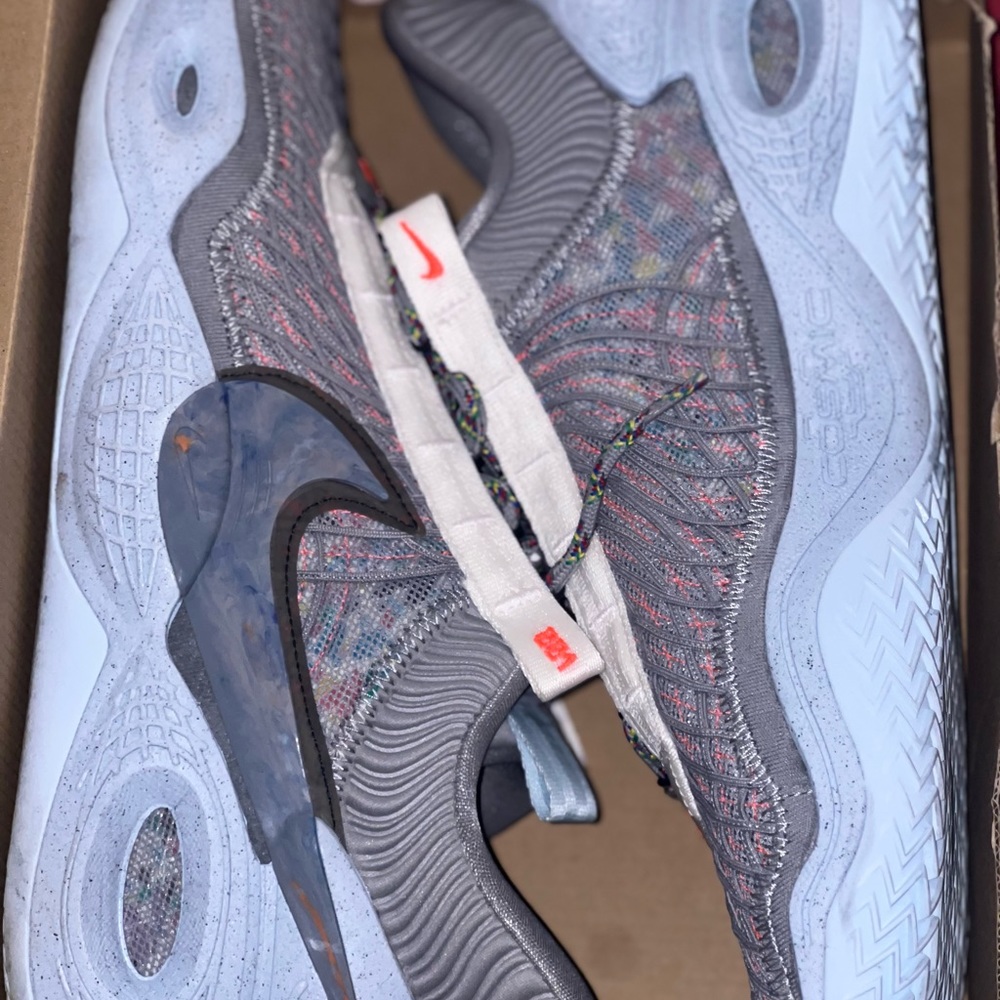 Nike Cosmic Unity Particle Gray/Chambray Blue - image 2